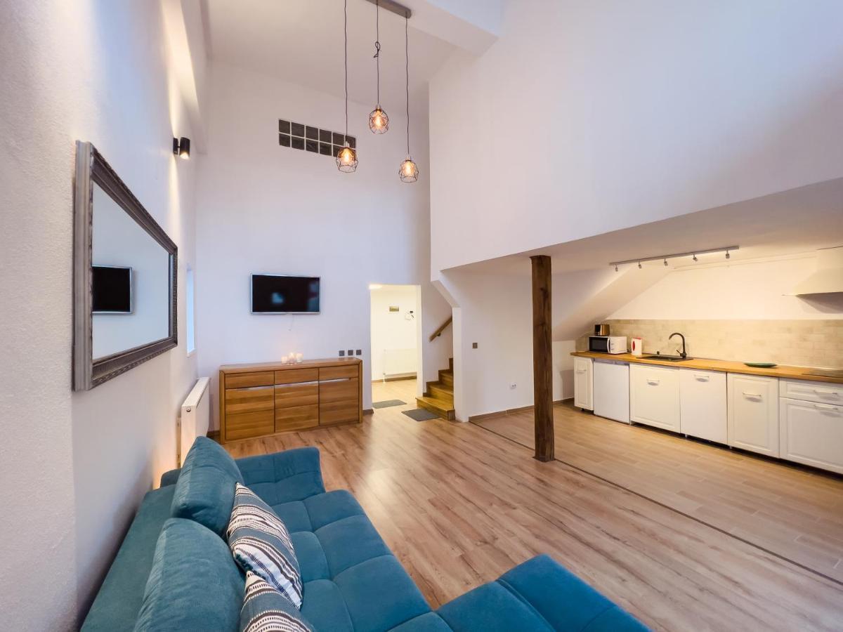 Family Apartment Сигишоара Екстериор снимка